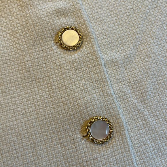 Lord and Taylor Cream Cape Jacket. Gold rimmed mother of peal finish on buttons - Picture 5 of 6